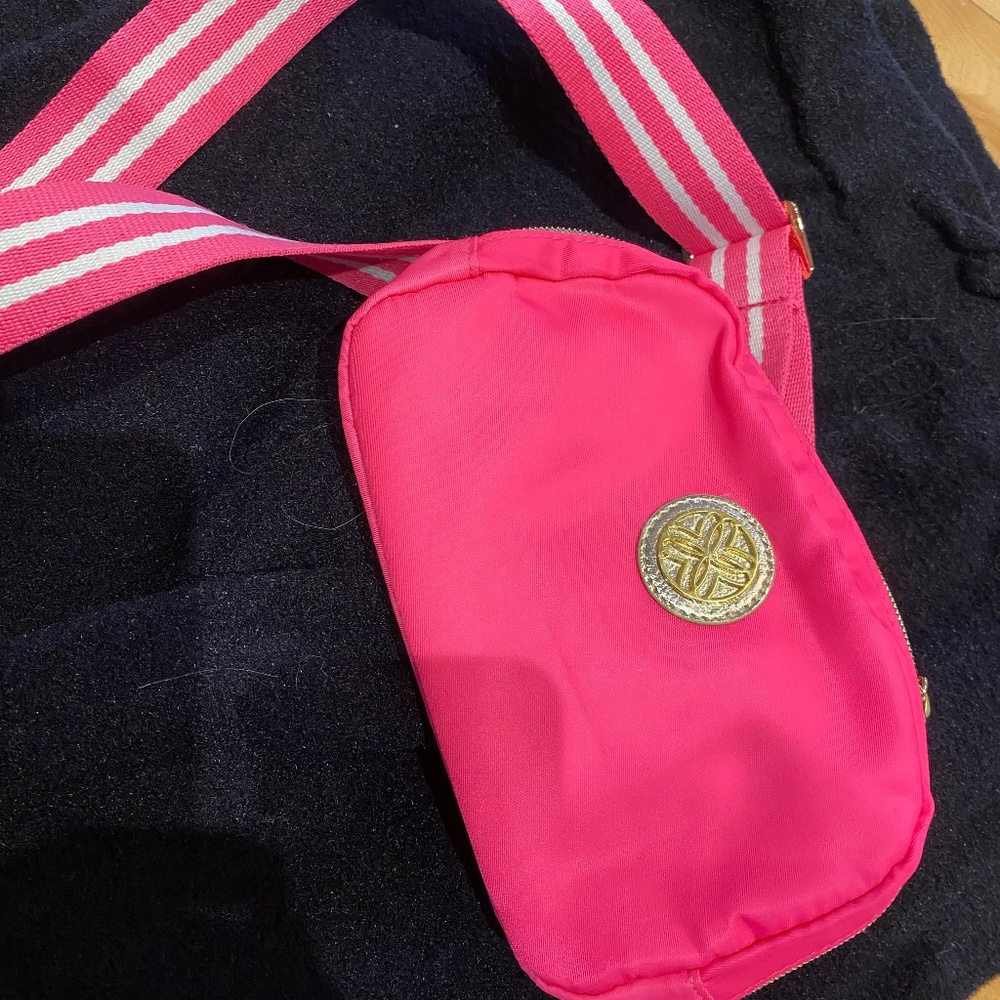 NWT Lilly Pulitzer Jeanie Belt bag pink